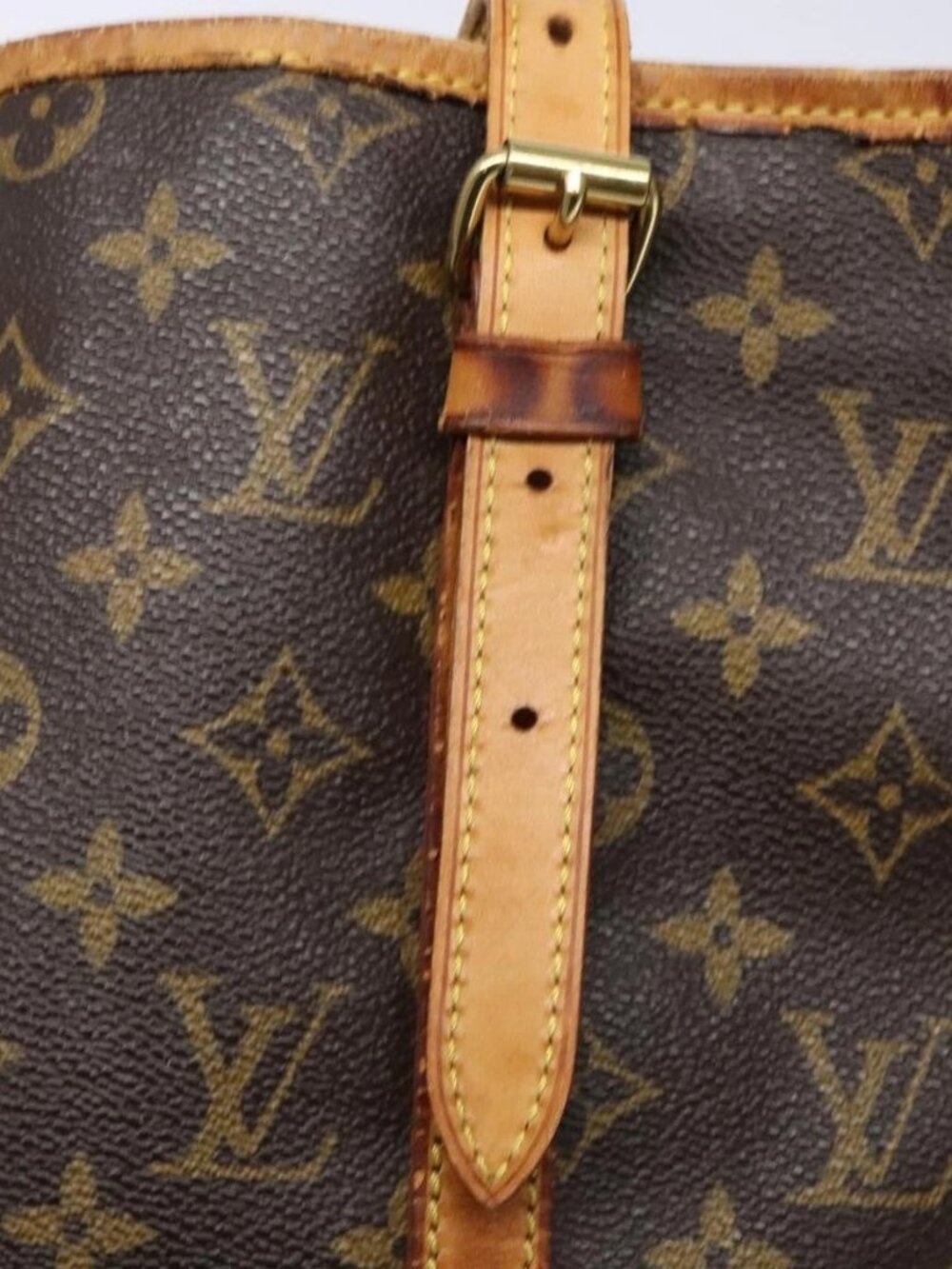LOUIS VUITTON Monogram Bucket GM Shoulder Bag M42236 LV Auth - Picture 14 of 16